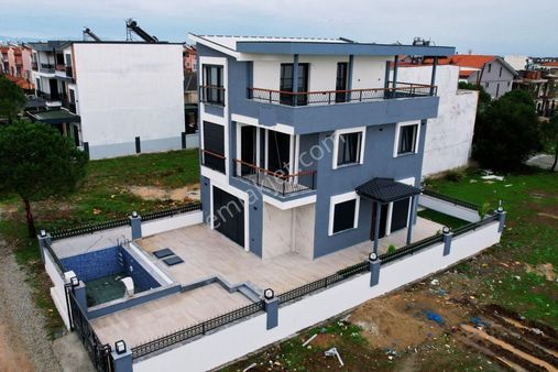 Didimde 4+1 Tam Müstakil Havuzlu Sıfır Villa
