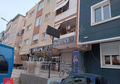 İzmir Şirinyer / İşçi Evleri Lambalar Üstü