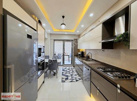 Redstone İdol'den Çinkaya Bulvarına Yakın Extralife 1sitesi'nde