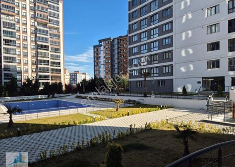 Kazimiye Mahallesi Havuzlu Site İçinde Satılık 2+1 Daire