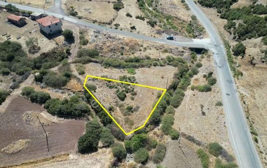 Ayvalık Odaburnu'nda Satılık, 900 M² Köy İçi Arsa