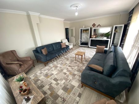 Edremit Kadıköy'de 3+1 Ebeveyn Banyolu Satılık Daire