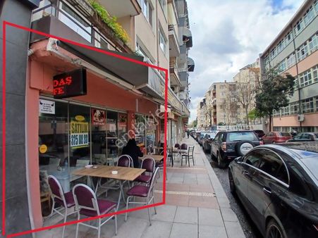 Eskidji'den İzmit Merkez Kozluk M. 50.yıl Ortaokul Karşısı Satılık Dükkan