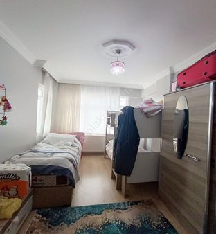 Avcılar G.palada 2+1 Asansörlü Göl Manzaralı Masrafsız Dairee