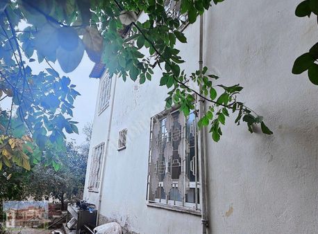 Antalya Aksu Pınarlı Mahallesinde Satılık Ev Ve Arsası