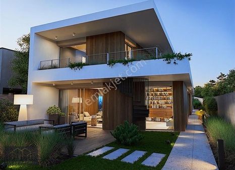 Koç Gayrimenkul'den Çakırlara Göbeğe 10 Dakika Mesafede Villa