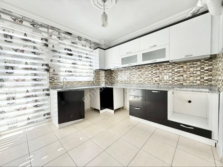 Yüksek Kat, Yüksek Konfor! Kızıltoprak 2+1 | Asansör Doğalgaz Avantajı