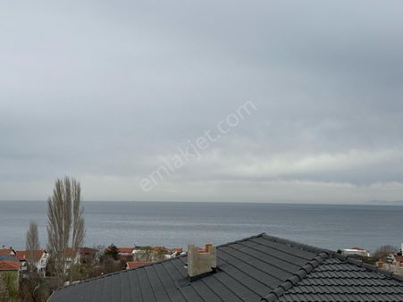 Tekirdağ Süleymanpaşa 1+1 50 M2 Yerden Isıtmalı 1.kat 3 Bloklu Site Dairelerimiz Satılıktır.