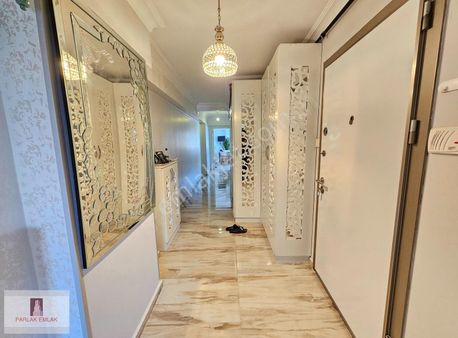 Parlak ' Tan Üsküdar Bağlarbaşında 4+2 Keyifli Teraslı Dublex