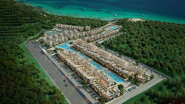 Kktc Tatlısu'da Denize Sıfır "projeden Alırken Kazanın"