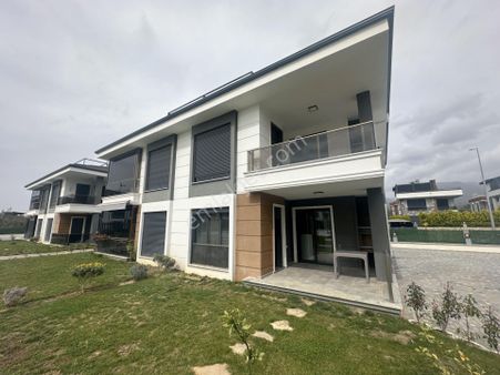 💥💥 Güç Gayrimenkul'den Güre'de Havuzlu Otoparklı Müstakil Tadında Şahane 2+1daire