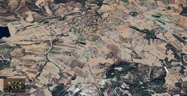 Manisa - Demirci - Ayvaalan'da Yatırımlık Tarla