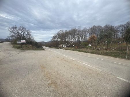 Kumla Konak Emlak”tan Satılık Yola Sıfır Arsa