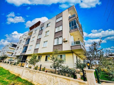 Aktif'ten Akçay'da Satılık Ayrı Mutfaklı Ön Cephe Doğalgazlı 2+1 Daire