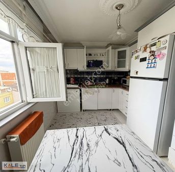 Kemal Paşa Caddesi Üzeri Satılık 2+1