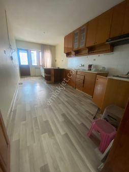 Denizli Merkez Atatürk Cad 3+1 160 M2 Asansörlü Kredili Acl Satılık Daire