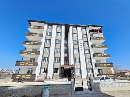 Namık Kemal Mah. 3+1 Arakat Güney Batı Cephe Sıfır Satılık Daire