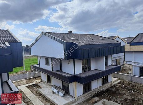 Acil Kaçmaz Fırsat Çok Uygun Mükemmel Konum Anayol Deniz Dibi