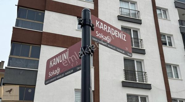 Satılık 4+1 Site İçerisinde Muhteşem Manzaralı Daire