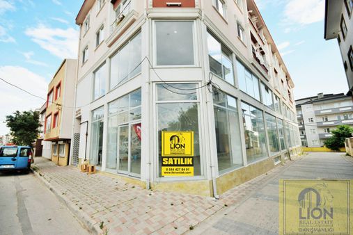 Bandırma İhsaniye Mahallesinde Kurumsal Kiracılı 1000 M² Satılık Dükkan