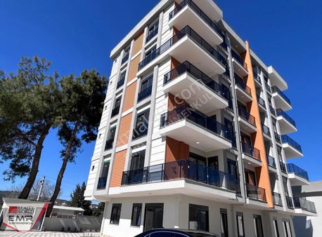 Varsak Demirel Başaran Evleri'nde Sıfır 3+1 Arakat Satılık Daire