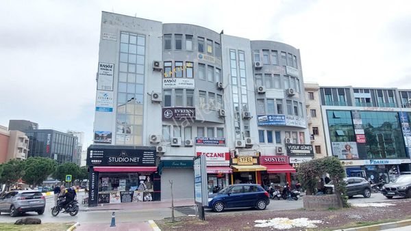 Turyaptan İnönü Caddesinde Satılık Ofis