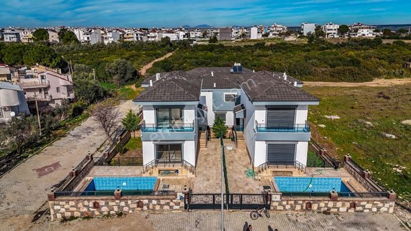 Didim, Altınkum Mahallesi ,yalı Caddesi Üzerinde, Havuzlu Tam Müstakil Villa