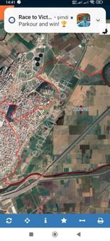 Karacabey'e Çok Yakın Resmi Yolu Olan Yatırımlık Arazi