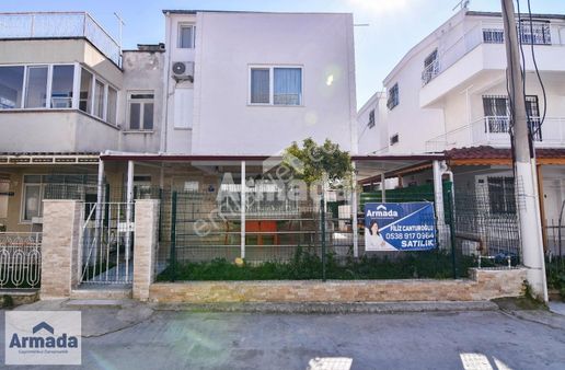 Kuşadasında Denize Yakın Doğalgazlı Bakımlı 4+1 Triplex Villa