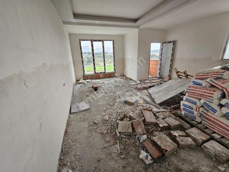 Özgür İnşaattan Hadımköyde Sıfır Dubleks Daire 4+2 180m2 Acil Satılık Daire