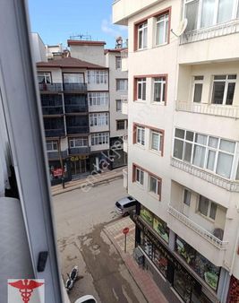 Klass Emlaktan Şehir Merkezinde Güney Cepheli Satılık Daire