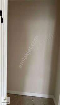 Yıldırım Emlak'tan Şehitlikte 4+1 Sifir Ara Kat Yapili Ful Daire