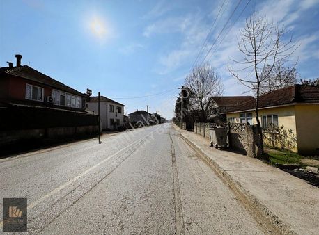 İnönü Mahallesinde Cadde Üzeri Dükkan