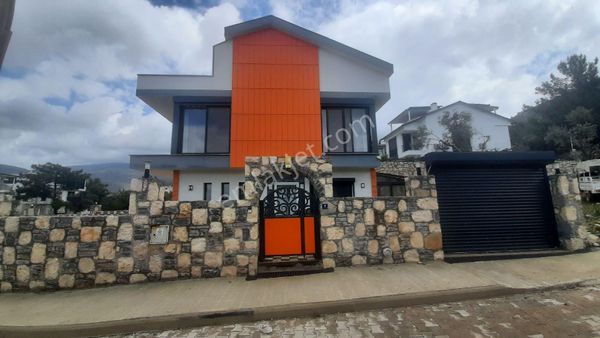 Didim Akbük'te Deniz Manzaralı Tam Müstakil 4+1 Sıfır Villa