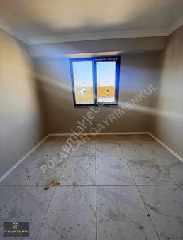 Arifiye Arif Mahallesinde 2+1 Merkezi Konumda Satılık Daire!!!