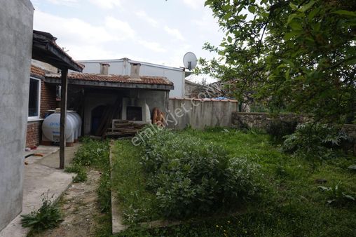 Çanakkale Bayramiç Saraycık Köyü Oturulabilir Müstakil Köy Evi