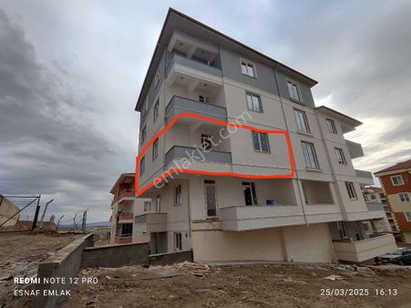 Esnaf Emlak'tan/bağcılar Sokakta/2+1 Satılık Sıfır Daire