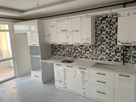 Samet-satar Gayrimenkul Den Satılık 3+1daire