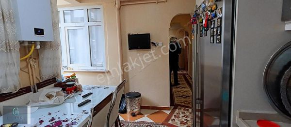 G.o.p. Karadeniz Mah De Satılık Ara Kat Daire Çelik Emlaktan