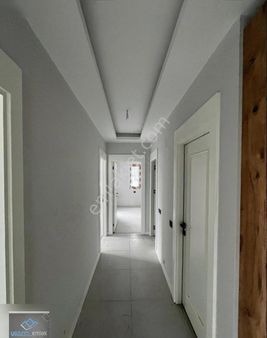 Yıldırım Gayrimenkul'den Yalınayakta Satılık 4+1 Daireler