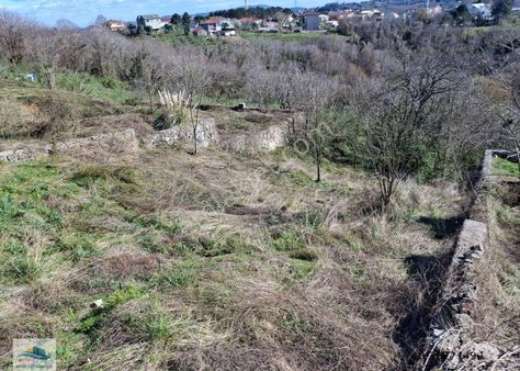 Dereseki De Satılık 700 M2 Villa Arsası