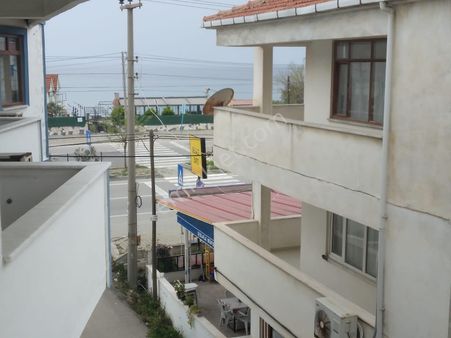 Küçükkuyu Merkez Mıhlı Denize 50 Metre Tam Eşyalı 1+1