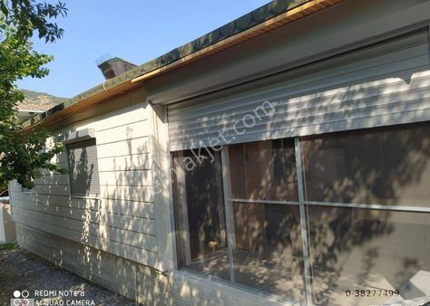 İzmir Menemen Süleymanlı 'da 1+1 Daire Ve Satılık 2450 M2 Bağ