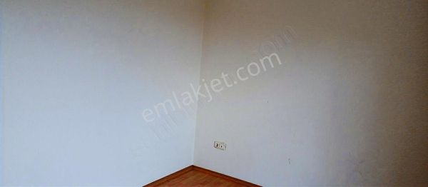 Evka 5 Emlakdan 1 +1 Oglakci Oglunda Satılık