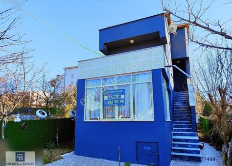 İstanbul'a 2 Saat Mesafede Hobi Bahçeli, 3 Katlı Satılık Yazlık