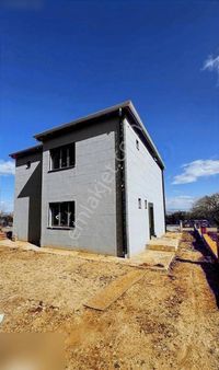 Denizli Kadılarda Na Tamam Satılık Villa