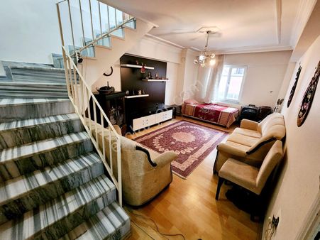 Furkan Emlaktan Rasathane Mh. 5+1 240m2 4. Ve 5.kat Asansörlü Fırsat Dublex Daire