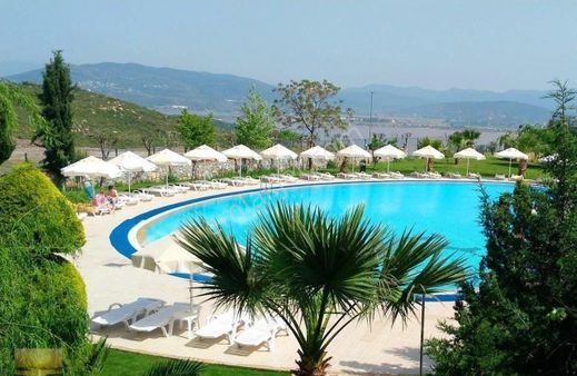 Önü Açık Manzaralı Deniz Yakın Satılıkev İngilizden Eşyalı Daire