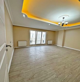 Esenyut Meydana Okula Avm Ye Yakın 2+1 Acil Satılık Daire