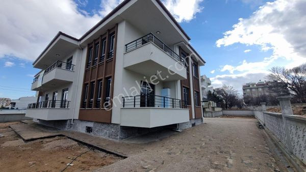 Meram Tıp Karşısı 2+1 Sıfır İskanlı Daireler